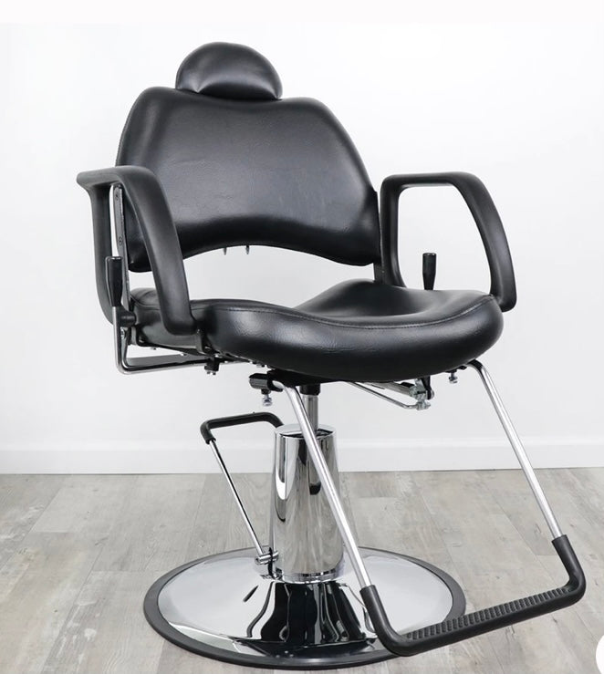 Dermatek 2025 salon chair