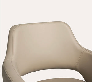 Chic Salon Chair